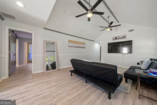 436 W Lake Avenue NW, Atlanta, GA 30318