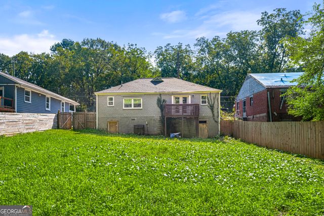 436 W Lake Avenue NW, Atlanta, GA 30318