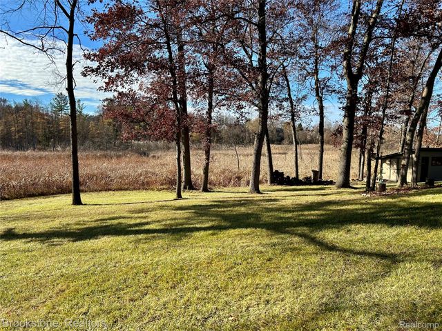 1087 Watersmeet Court, Oxford Charter Township, MI 48371