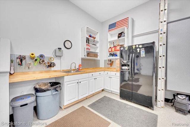 1087 Watersmeet Court, Oxford Charter Township, MI 48371