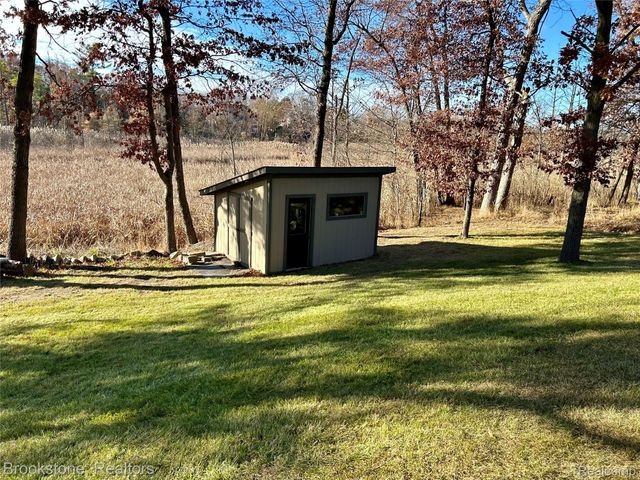 1087 Watersmeet Court, Oxford Charter Township, MI 48371