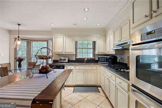 422 Woodstone West Drive, Marietta, GA 30068