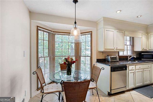 422 Woodstone West Drive, Marietta, GA 30068