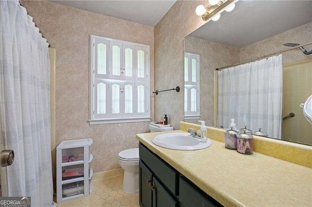 422 Woodstone West Drive, Marietta, GA 30068