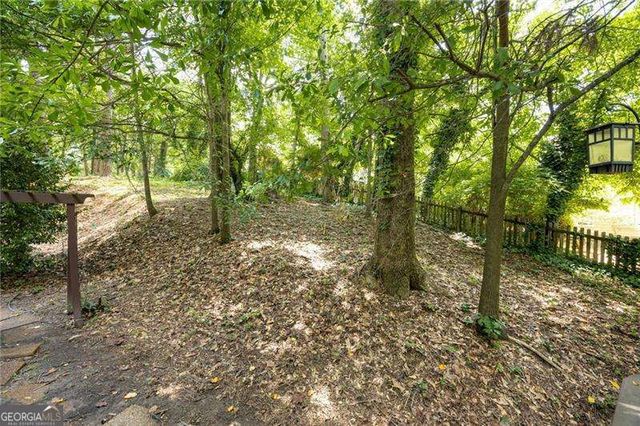 422 Woodstone West Drive, Marietta, GA 30068