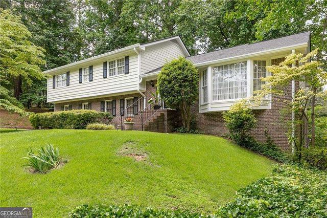 422 Woodstone West Drive, Marietta, GA 30068