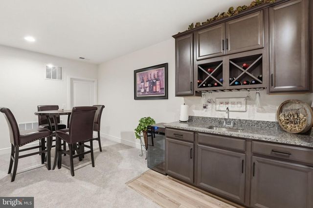 23135 GLENWOOD HEIGHTS CIR, Brambleton, VA 20148