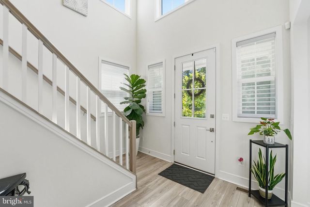 23135 GLENWOOD HEIGHTS CIR, Brambleton, VA 20148
