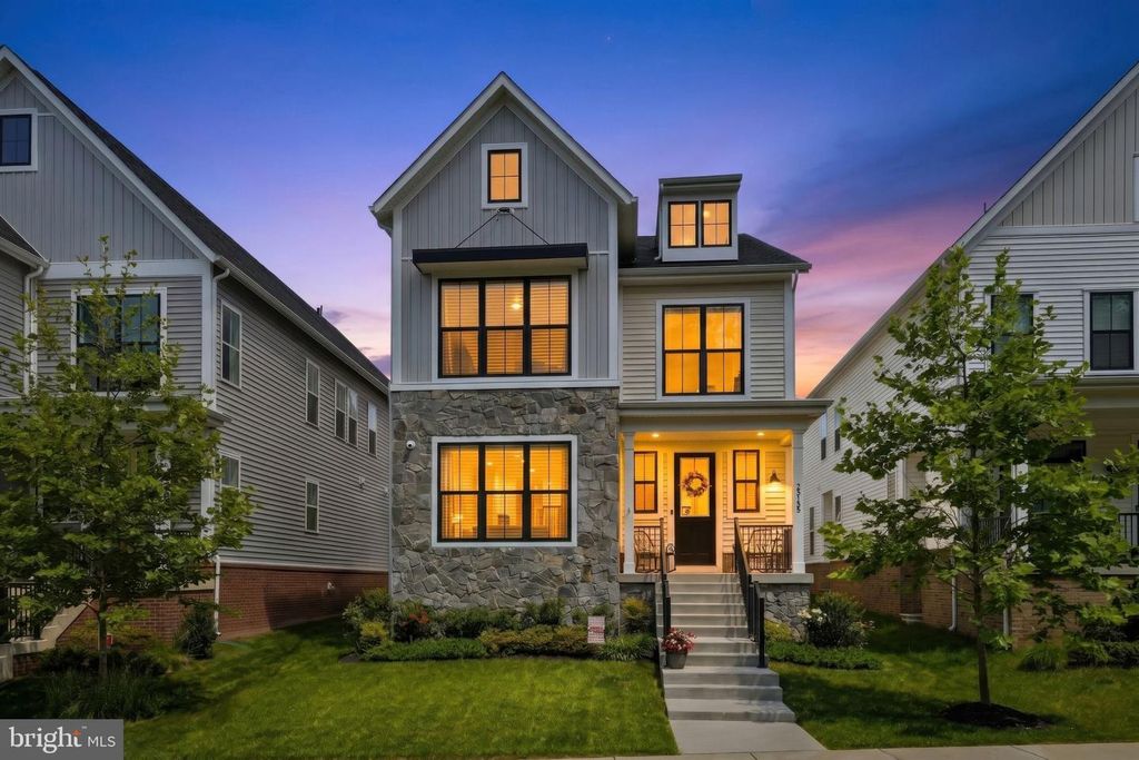 23135 GLENWOOD HEIGHTS CIR, Brambleton, VA 20148