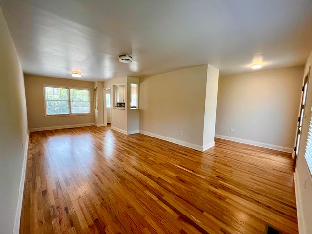 171 3rd Avenue 3, Charleston, SC 29403