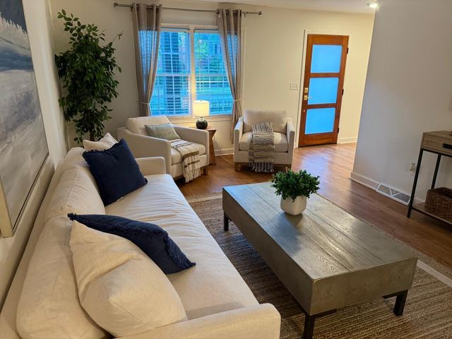 171 3rd Avenue 3, Charleston, SC 29403