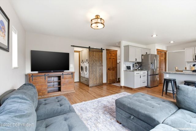 5156 Sillary Circle, Anchorage, AK 99508