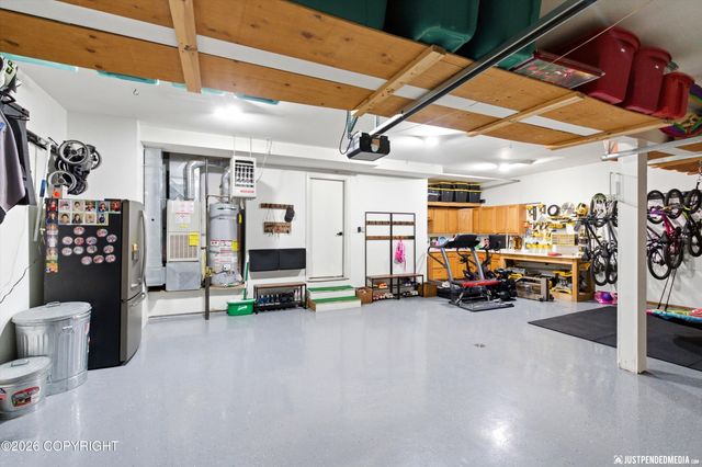 5156 Sillary Circle, Anchorage, AK 99508