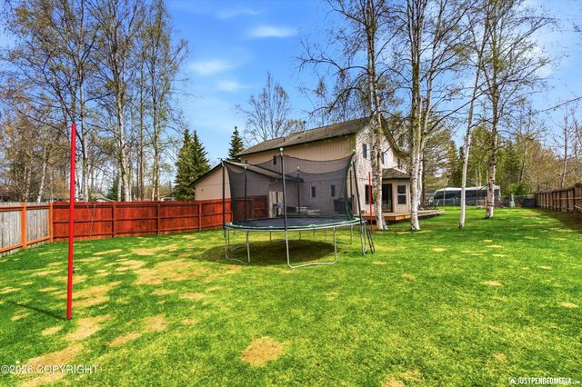 5156 Sillary Circle, Anchorage, AK 99508