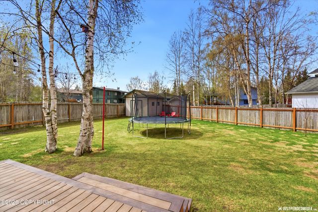 5156 Sillary Circle, Anchorage, AK 99508