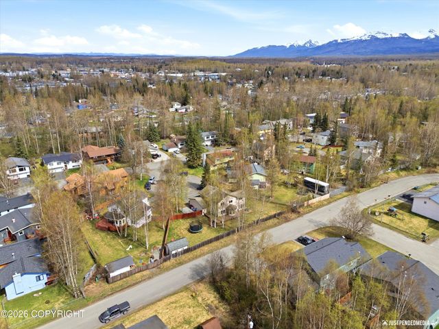 5156 Sillary Circle, Anchorage, AK 99508