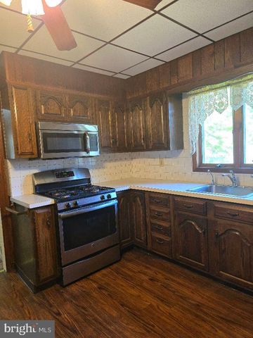 4 HOWARD ST, Vineland, NJ 08360