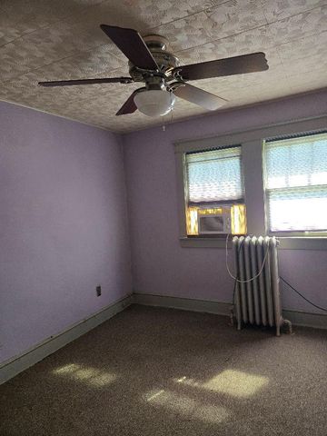 4 HOWARD ST, Vineland, NJ 08360