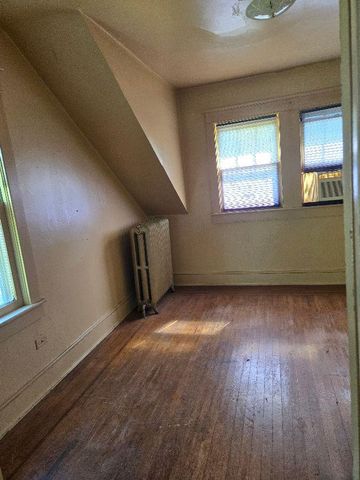 4 HOWARD ST, Vineland, NJ 08360