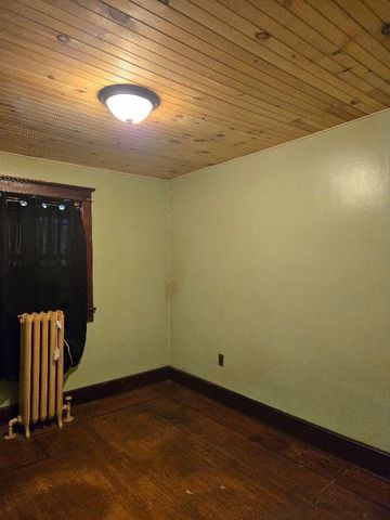 4 HOWARD ST, Vineland, NJ 08360
