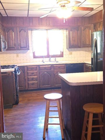 4 HOWARD ST, Vineland, NJ 08360