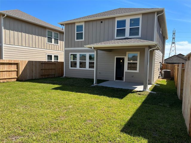 5635 Giving Grace Way, Houston, TX 77048