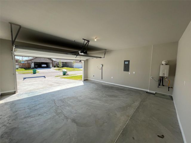 5635 Giving Grace Way, Houston, TX 77048