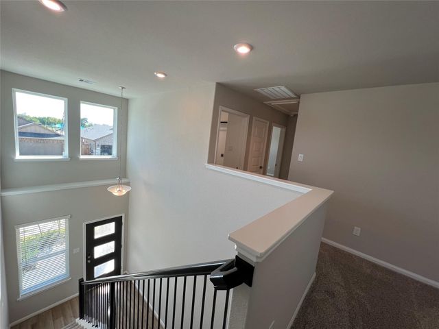 5635 Giving Grace Way, Houston, TX 77048