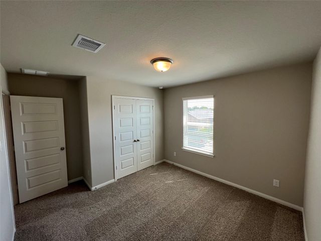 5635 Giving Grace Way, Houston, TX 77048