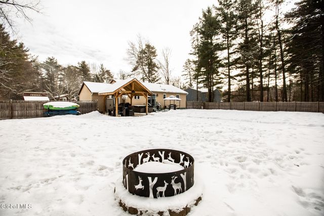 22 Michaels Drive, Queensbury, NY 12804