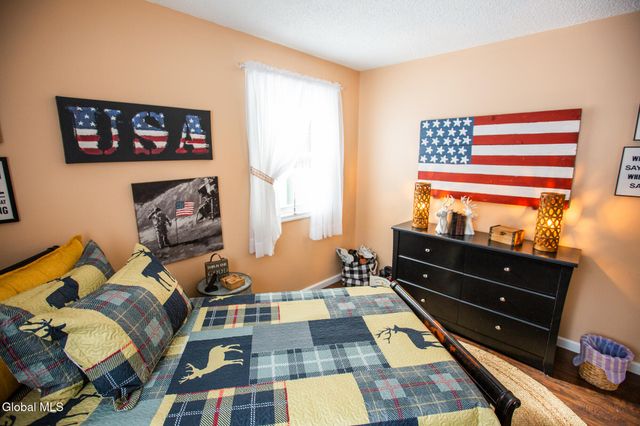 22 Michaels Drive, Queensbury, NY 12804