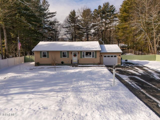 22 Michaels Drive, Queensbury, NY 12804