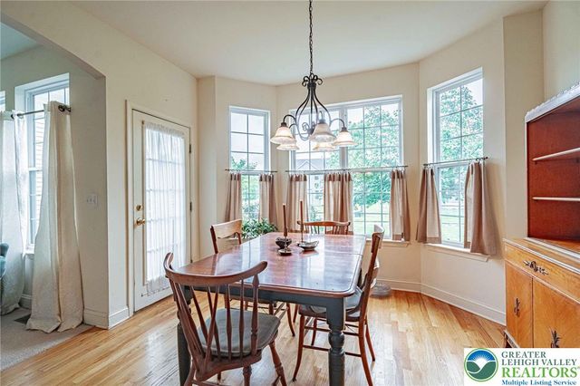 973 Iron Lane, Forks Twp, PA 18040