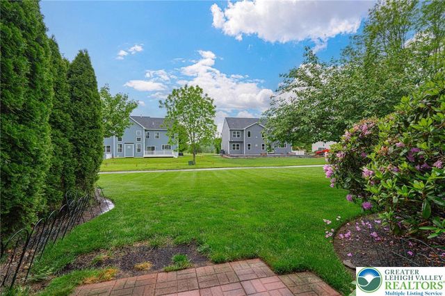 973 Iron Lane, Forks Twp, PA 18040