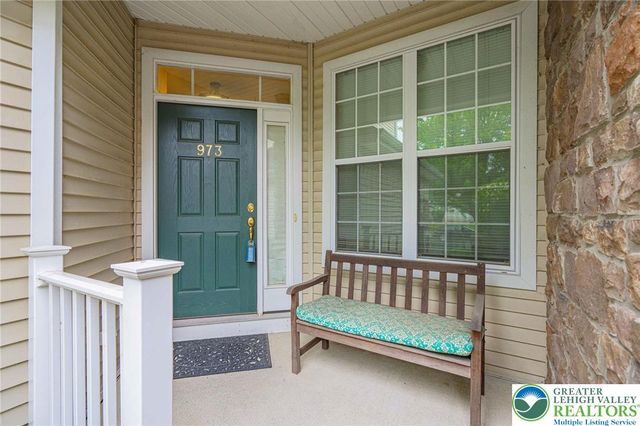 973 Iron Lane, Forks Twp, PA 18040