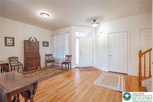 973 Iron Lane, Forks Twp, PA 18040