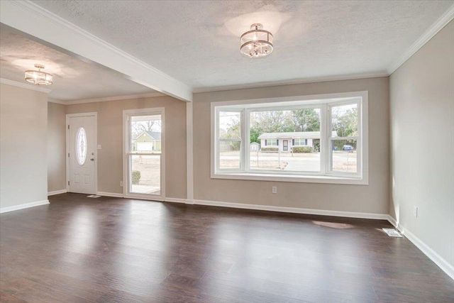 215 S Bell Street, Harlem, GA 30814