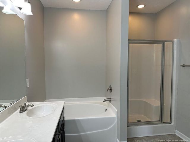 498 New Castle Lane, Spring Lake, NC 28390