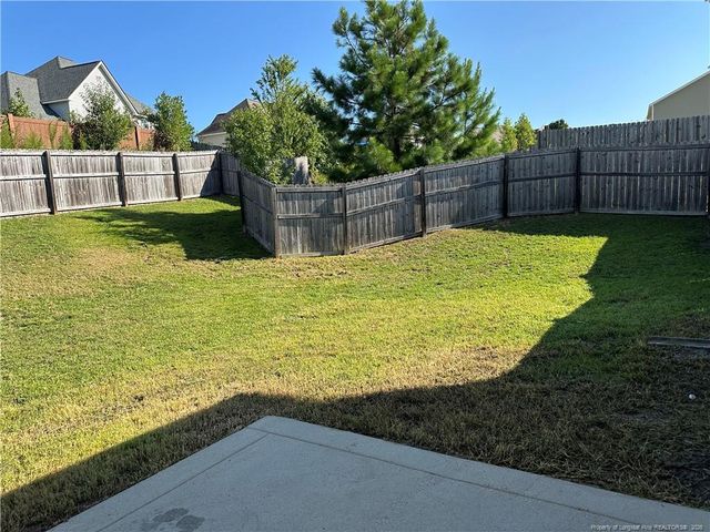 498 New Castle Lane, Spring Lake, NC 28390