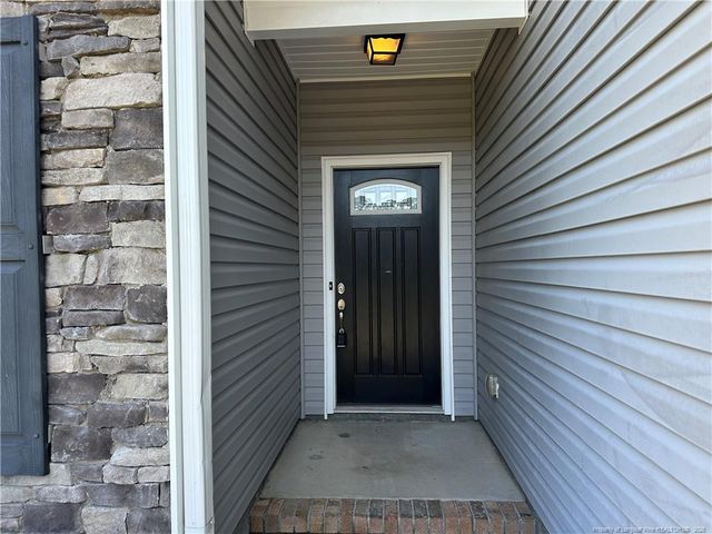 498 New Castle Lane, Spring Lake, NC 28390