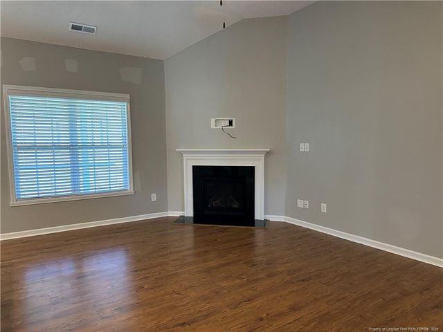 498 New Castle Lane, Spring Lake, NC 28390