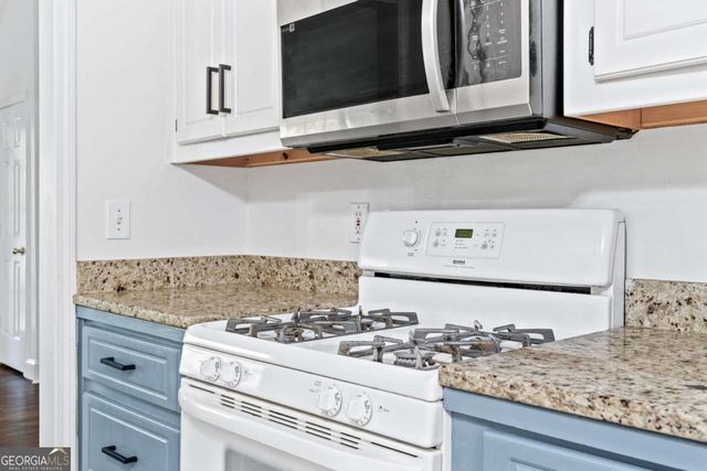 204 Red Fox Court, Canton, GA 30114