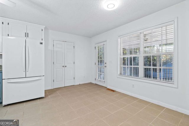 204 Red Fox Court, Canton, GA 30114