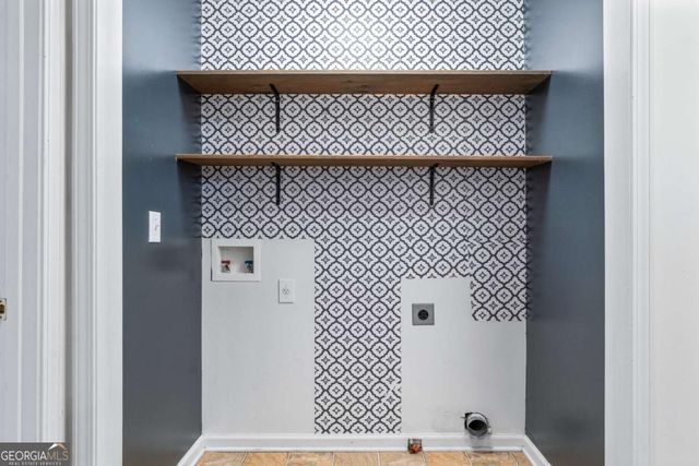 204 Red Fox Court, Canton, GA 30114