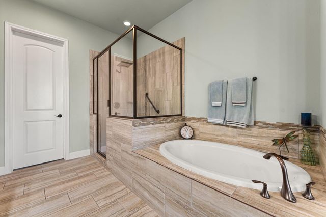 214 Darwins WAY, Lakeway, TX 78734