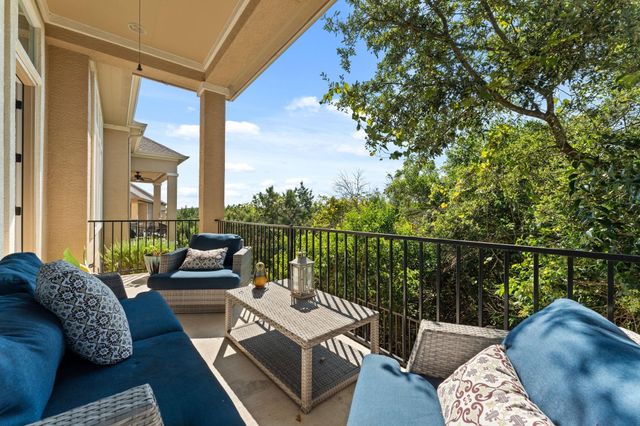 214 Darwins WAY, Lakeway, TX 78734