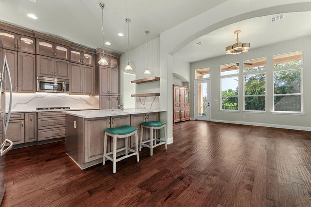 214 Darwins WAY, Lakeway, TX 78734
