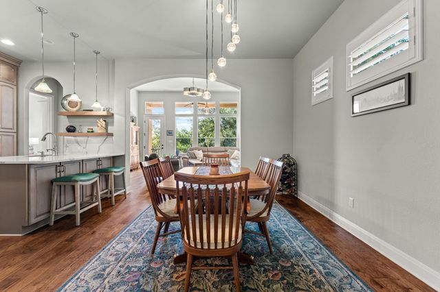 214 Darwins WAY, Lakeway, TX 78734
