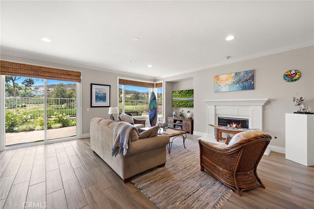 82 Avenida Cristal, San Clemente, CA 92673