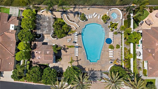 82 Avenida Cristal, San Clemente, CA 92673